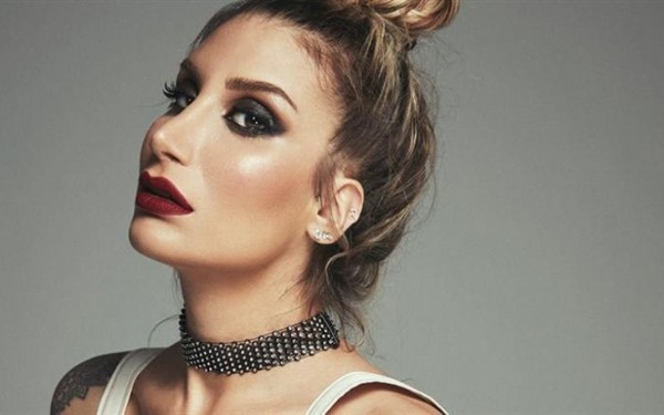 İrem Derici Kimdir? İrem Derici Kaç Yaşında?